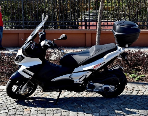 transport-2roues-3roues-4roues