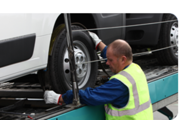 voiture sur camion